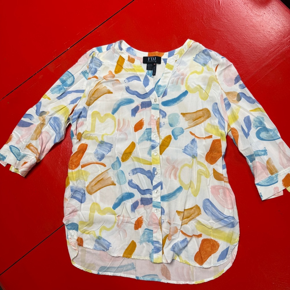FDJ 3/4 sleeve multicolor v neck button down top